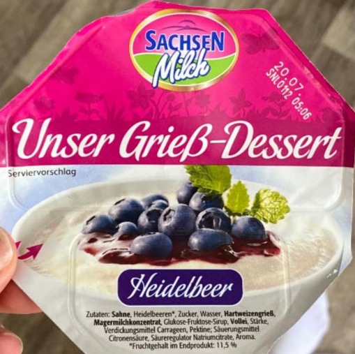Fotografie - Unser Grieß-Dessert Heidelbeer SachsenMilch