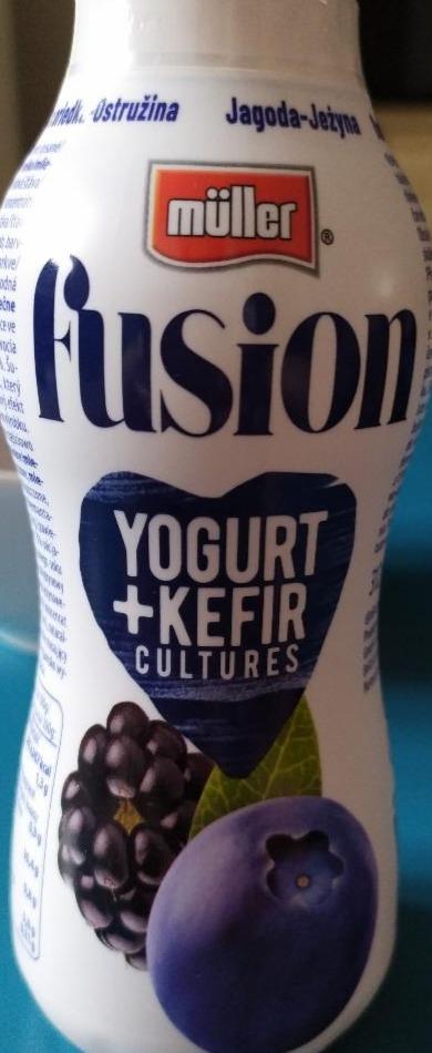 Fotografie - fusion yogurt+kefír cultures ostružina borůvka nápoj