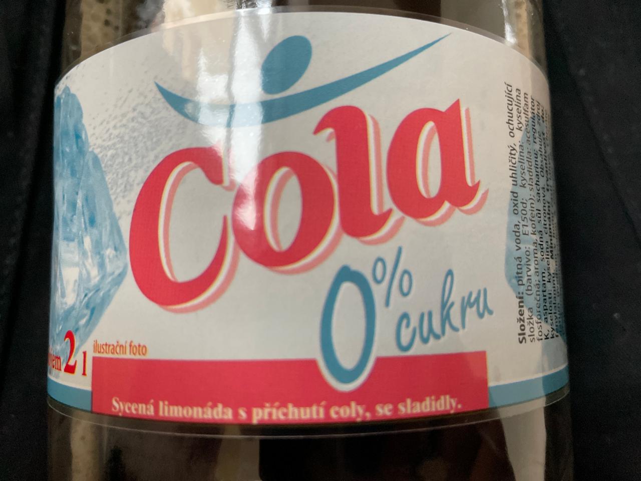 Fotografie - Cola 0% cukru sycená limonáda s příchutí coly