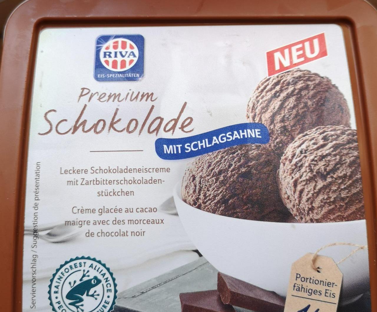 Fotografie - Premium Schokolade mit schlagsahne Riva