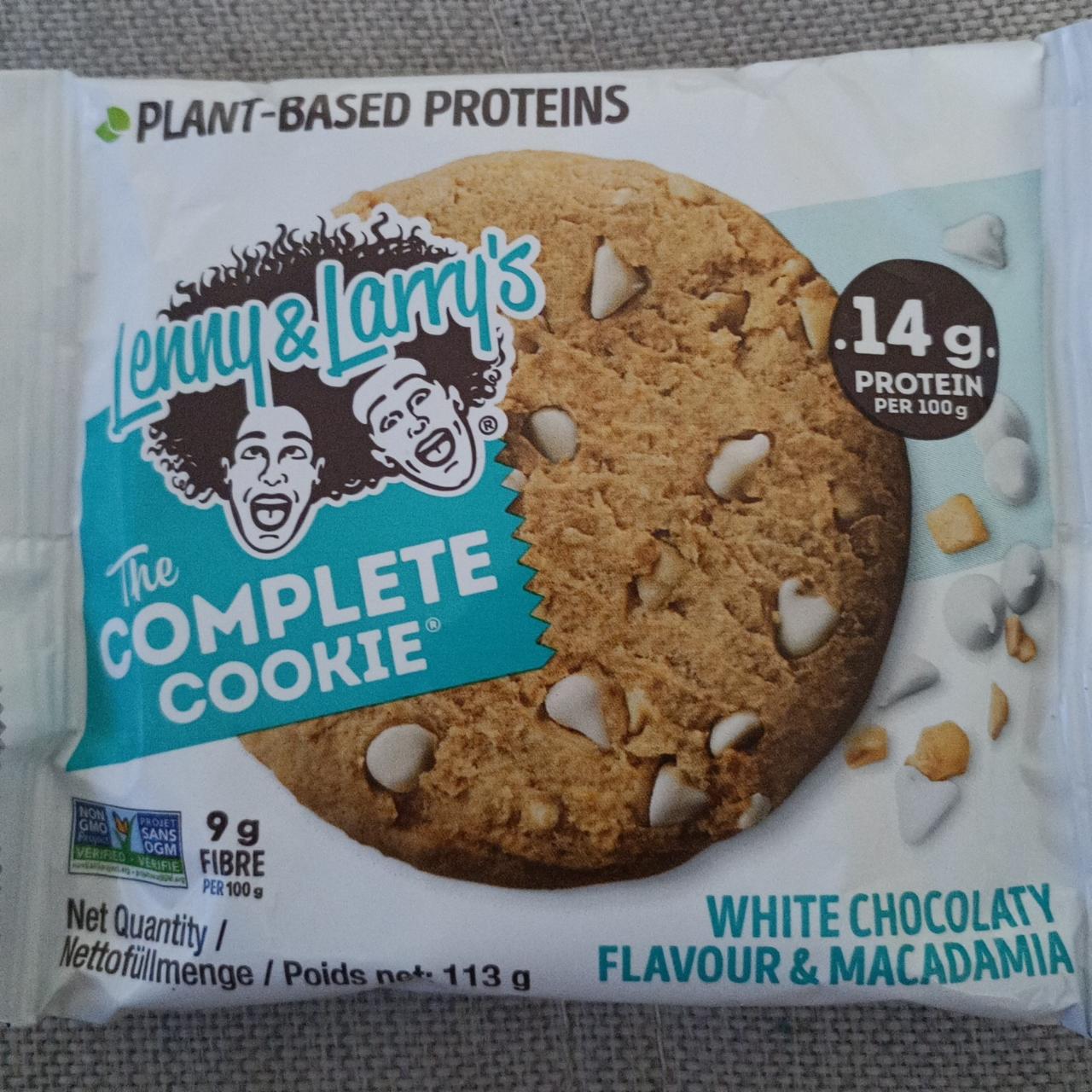 Fotografie - The Complete Cookie White Chocolate Flavour & Macadamia 14g protein Lenny & Larry's
