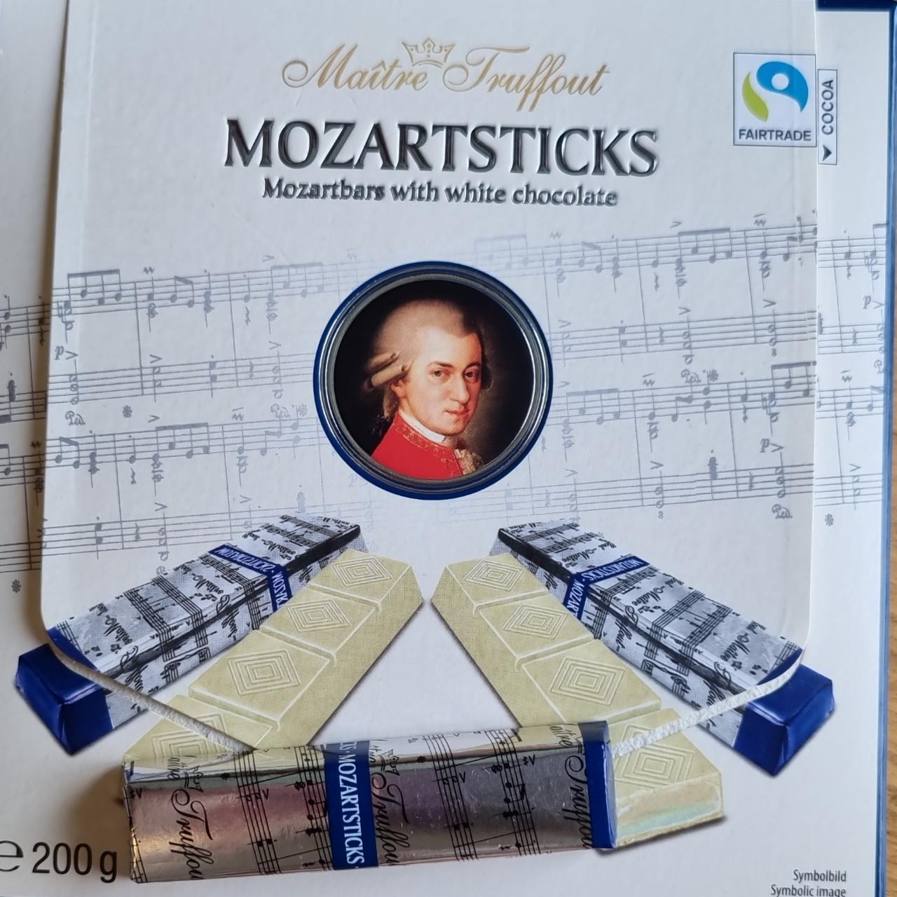 Fotografie - Mozartsticks Mozartbars with white chocolate Maître Truffout