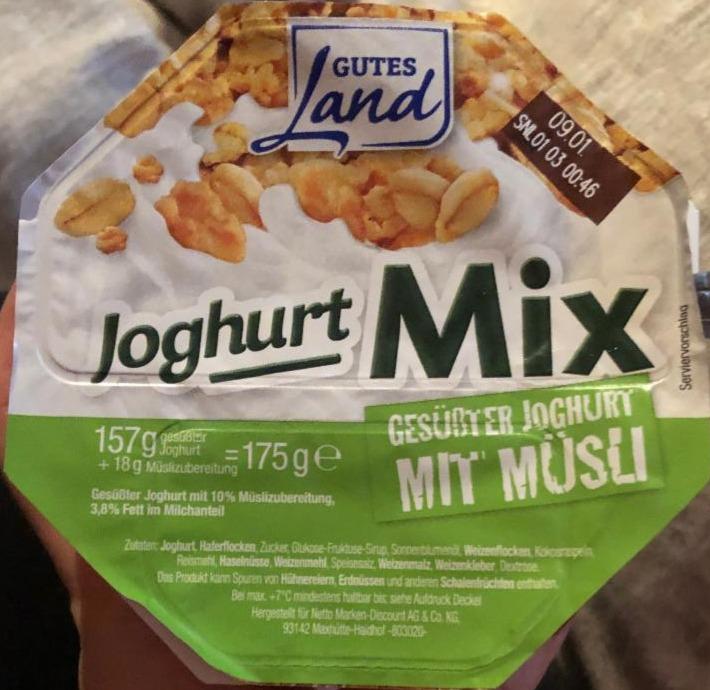 Fotografie - Joghurt Mix gesüßter Joghurt mit Müsli Gutes Land