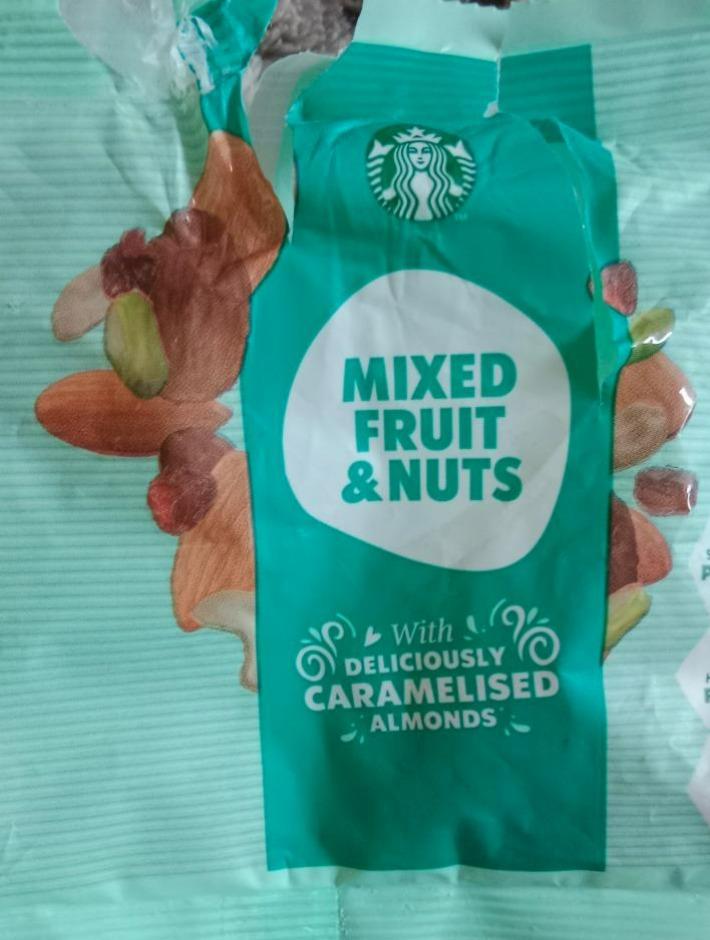 Fotografie - mixed fruits & nuts Starbucks