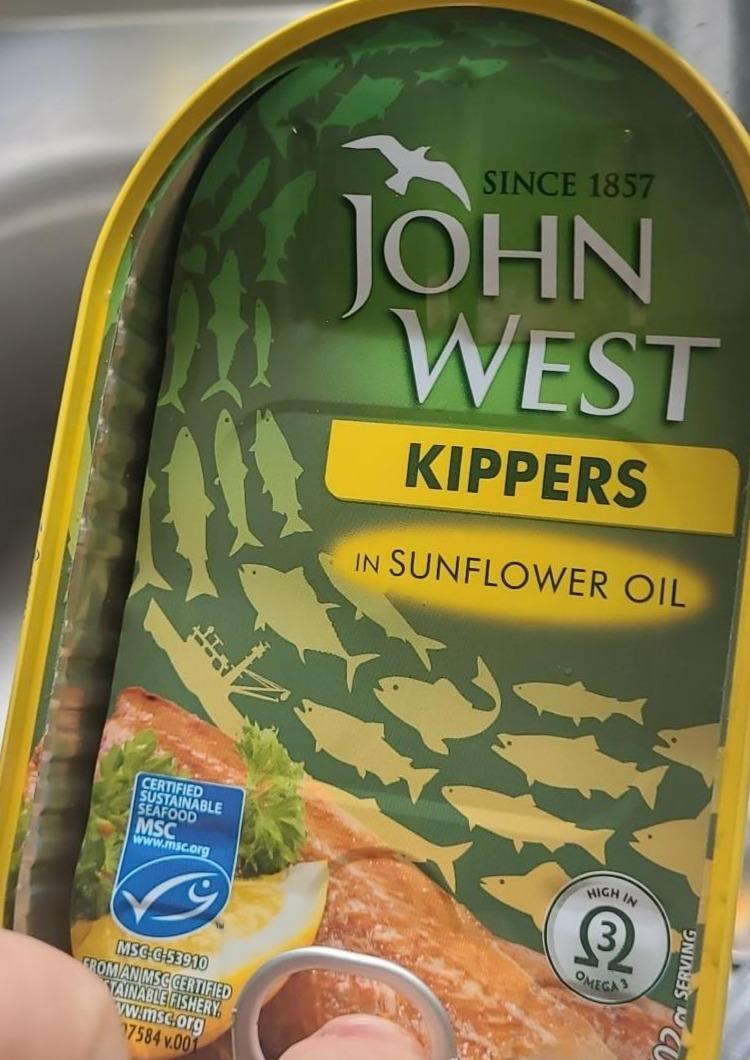 Fotografie - Kippers in sunflower oil John West