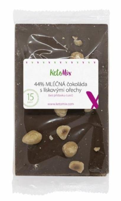 Fotografie - 44% MLÉČNÁ čokoláda s lískovými ořechy KetoMix