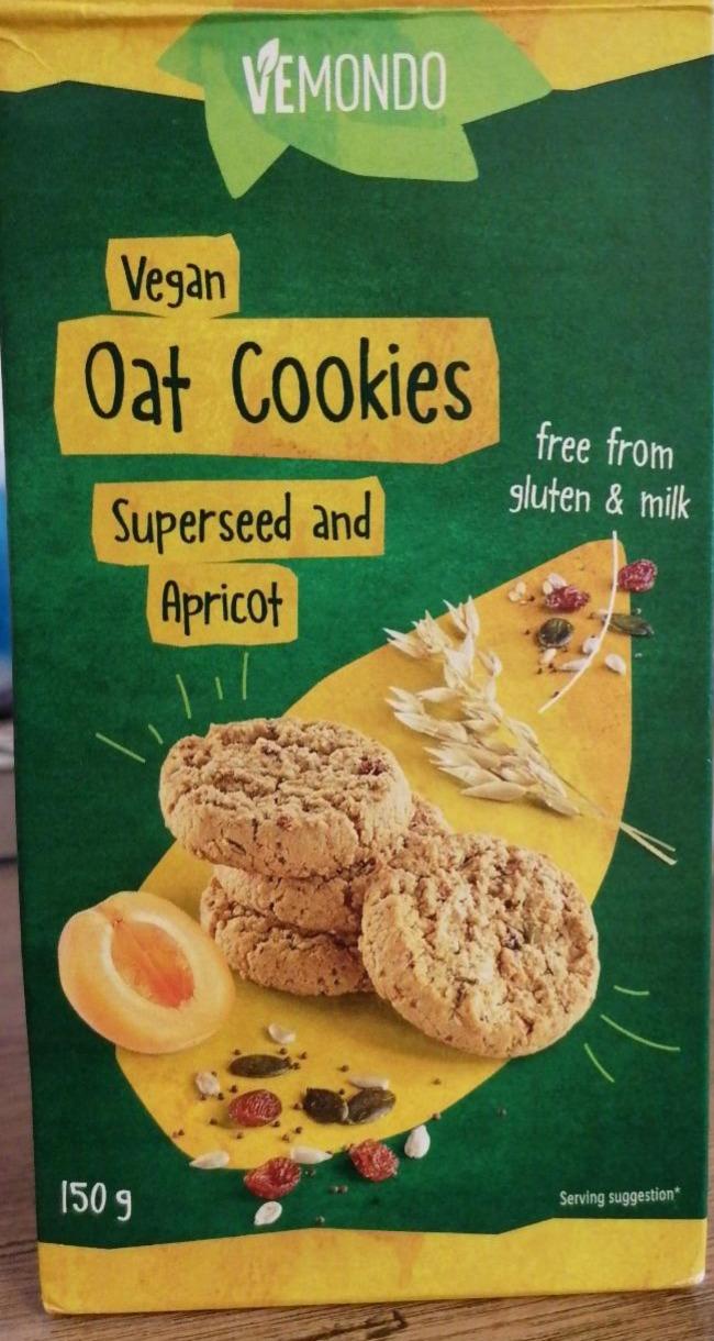 Fotografie - Vegan Oat Cookies Superseed and apricot