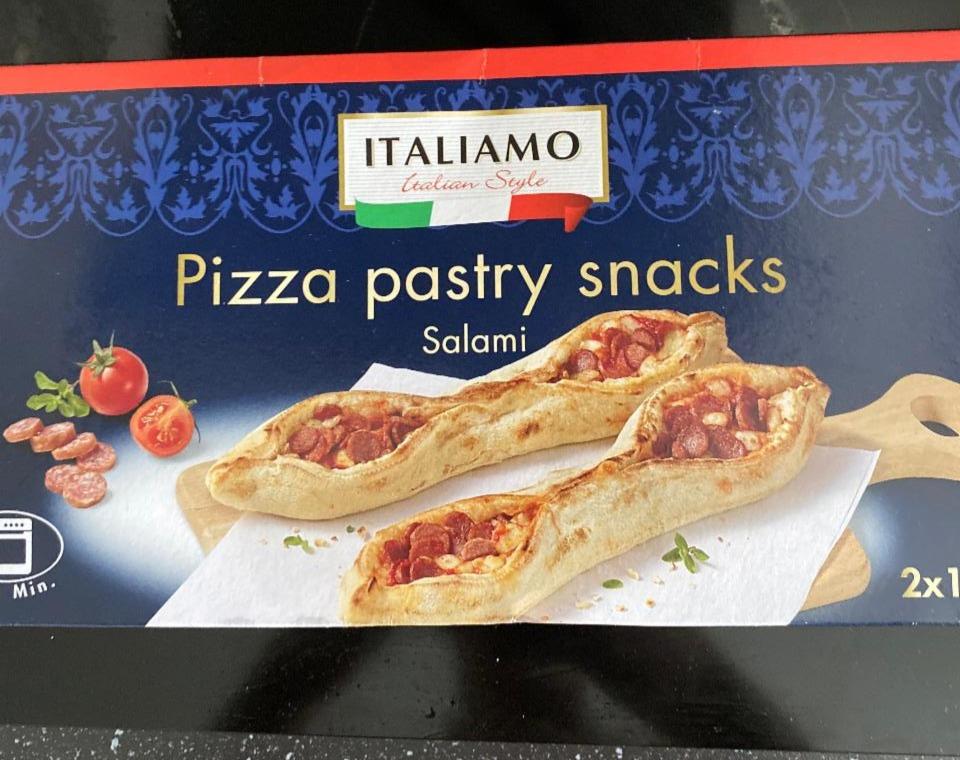 Fotografie - Pizza Pastry Snacks Salami Italiamo