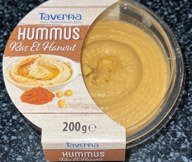 Fotografie - Hummus se sezamovou pastou a kořením Taverna
