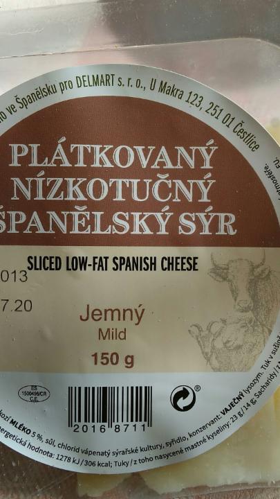 Fotografie - Plátkovaný nízkotučný španělský sýr jemný
