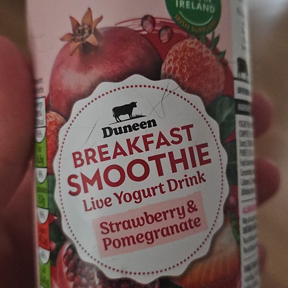 Fotografie - Strawberry & Pomegranate Breakfast Smoothie Live Yogurt Drink Duneen