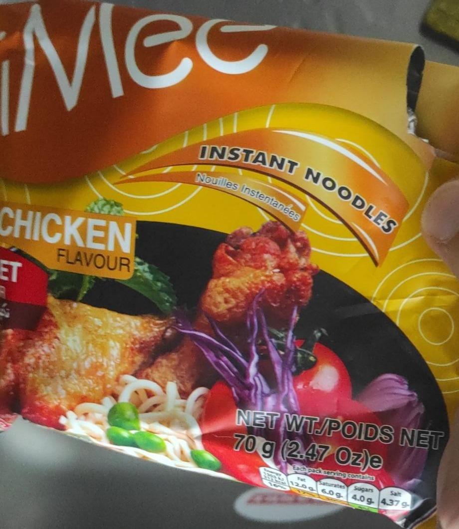 Fotografie - Instant noodles chicken flavour iMee