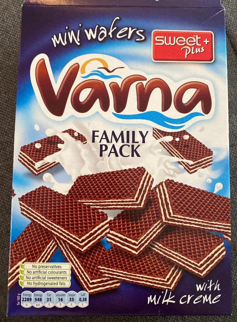 Fotografie - Mini wafers with milk creme Varna Family Pack
