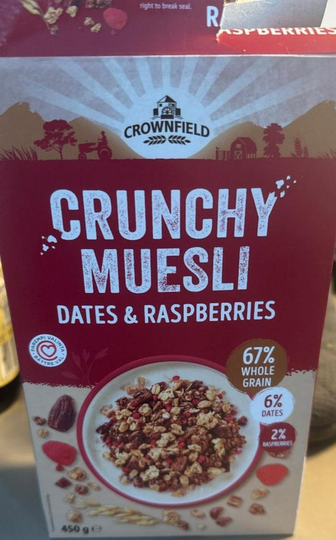 Fotografie - Crunchy muesli dates & raspberries Crownfield