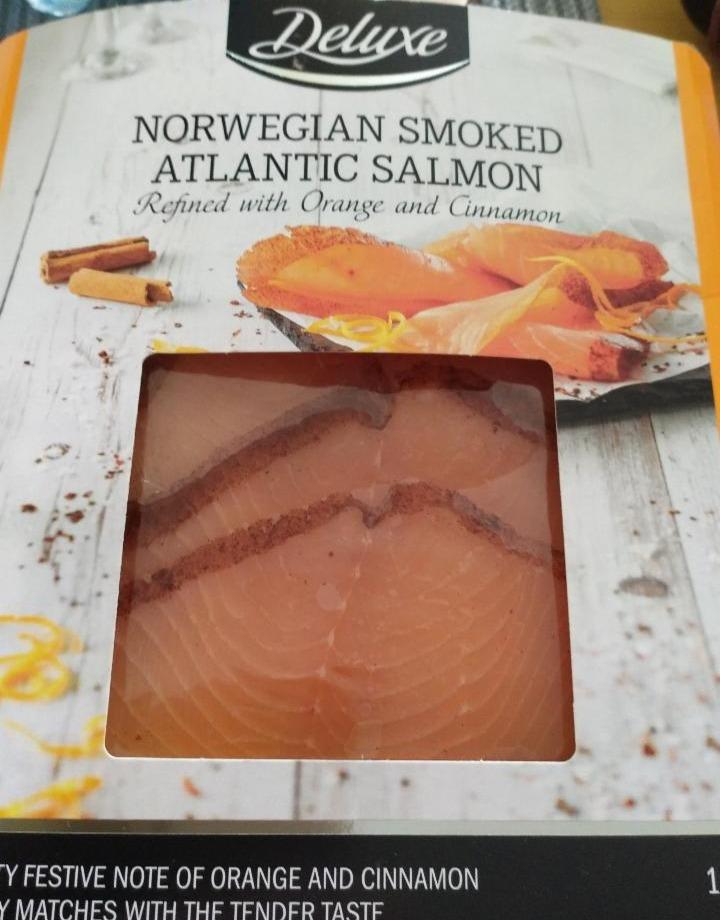 Fotografie - Norwegian Smoked Atlantic Salmon with Orange and Cinnamon Deluxe