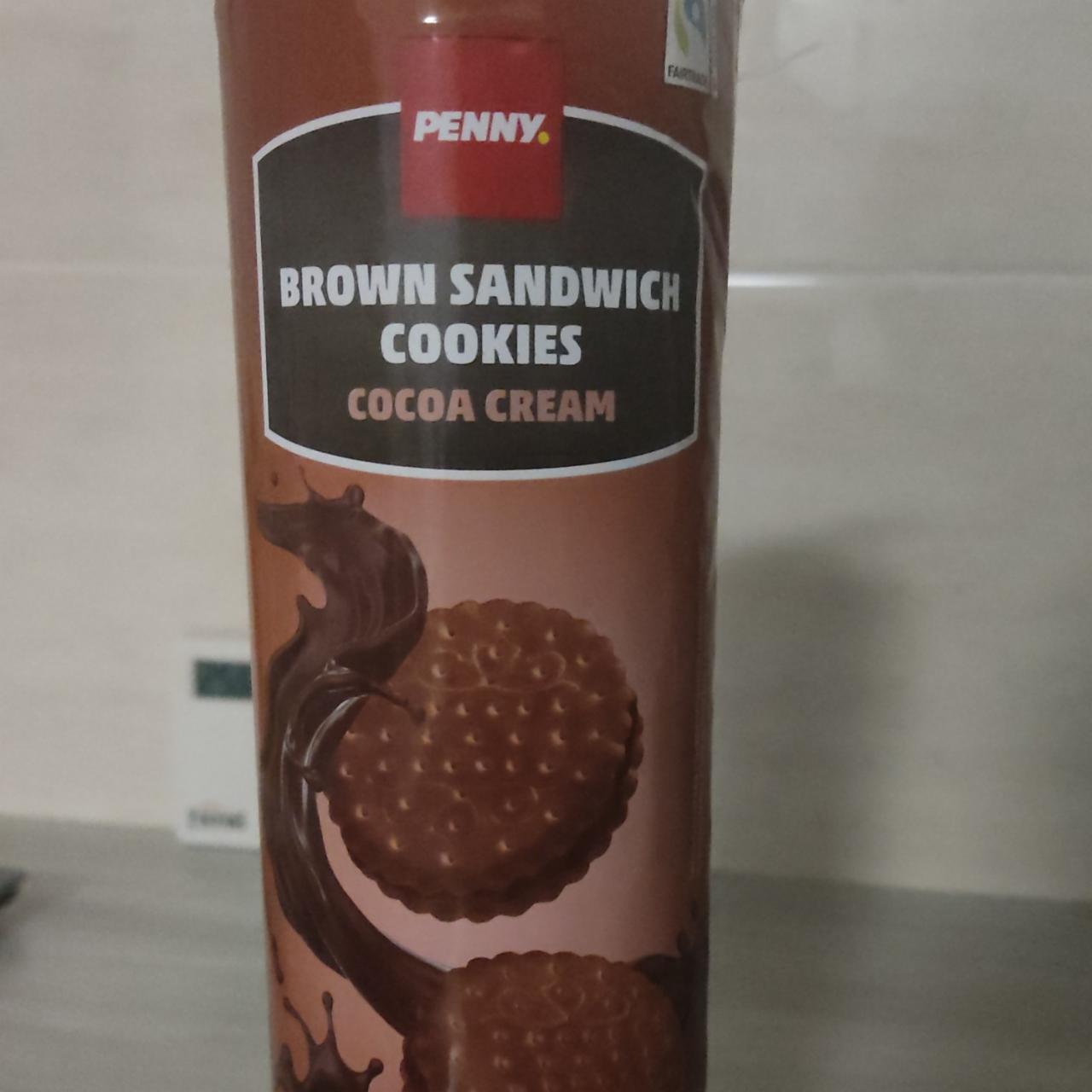 Fotografie - Brown sandwich cookies cocoa cream Penny
