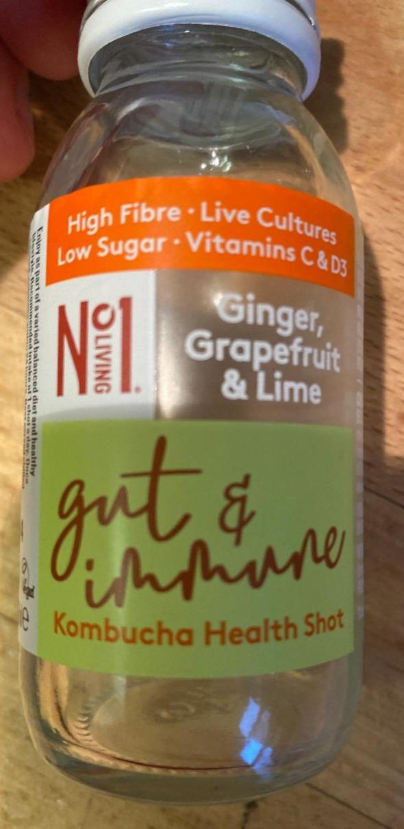 Fotografie - Ginger, Grapefruit & Lime Kombucha Health Shot No.1 Living