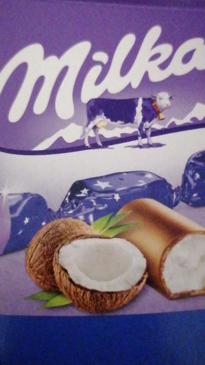 Fotografie - Milka s kokosovou náplní 