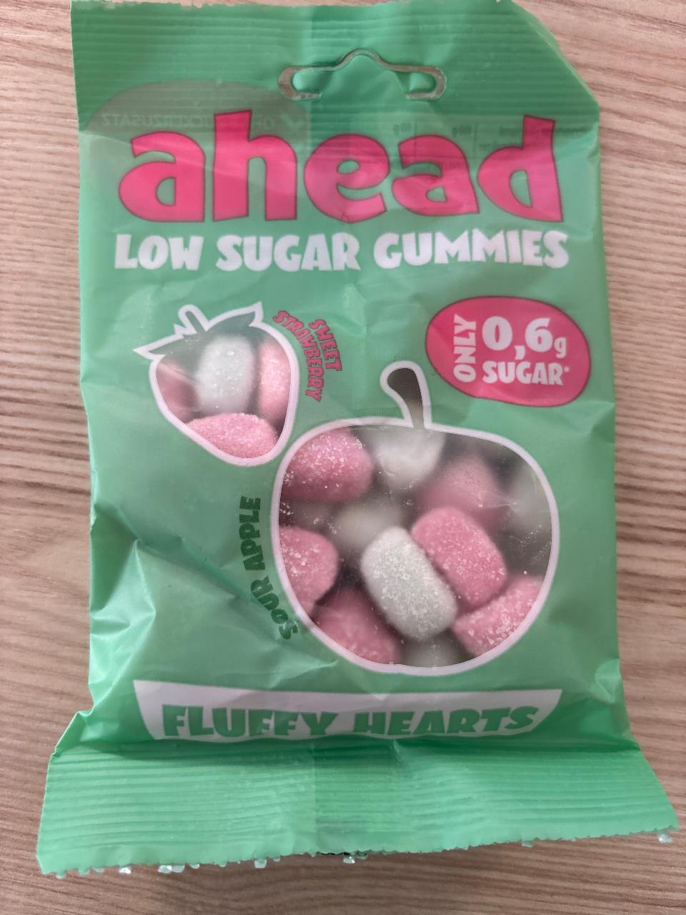 Fotografie - Low sugar gummies fluffy hearts Ahead
