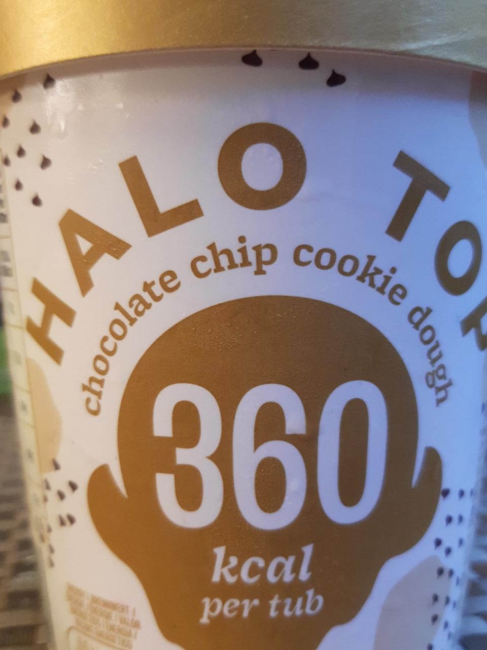 Fotografie - Chocolate chip cookie dough 360 calories per tub Halo Top