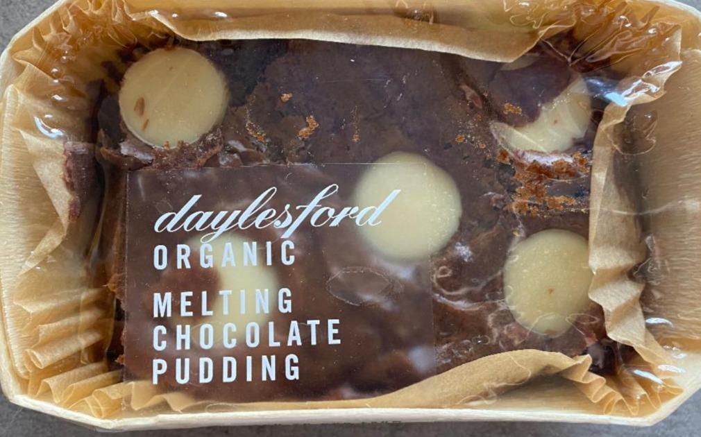 Fotografie - Bio dezert s hořkou a bílou čokoládou Daylesford