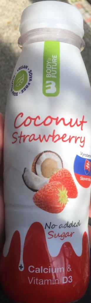 Fotografie - Vegan coconut strawberry drink