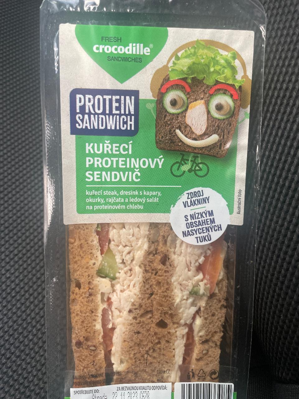Fotografie - Protein sandwich fresh kuřecí proteinový sandvič crocodile