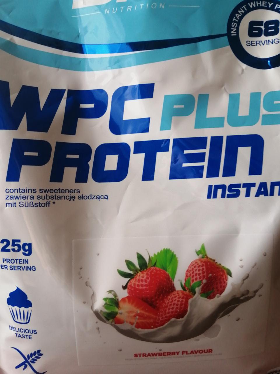 Fotografie - WPC Plus Protein Instant Strawberry flavour SFD Nutrition