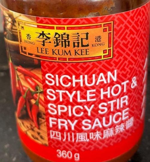 Fotografie - Sichuan style hot & spicy stir fry sauce Lee Kum Kee