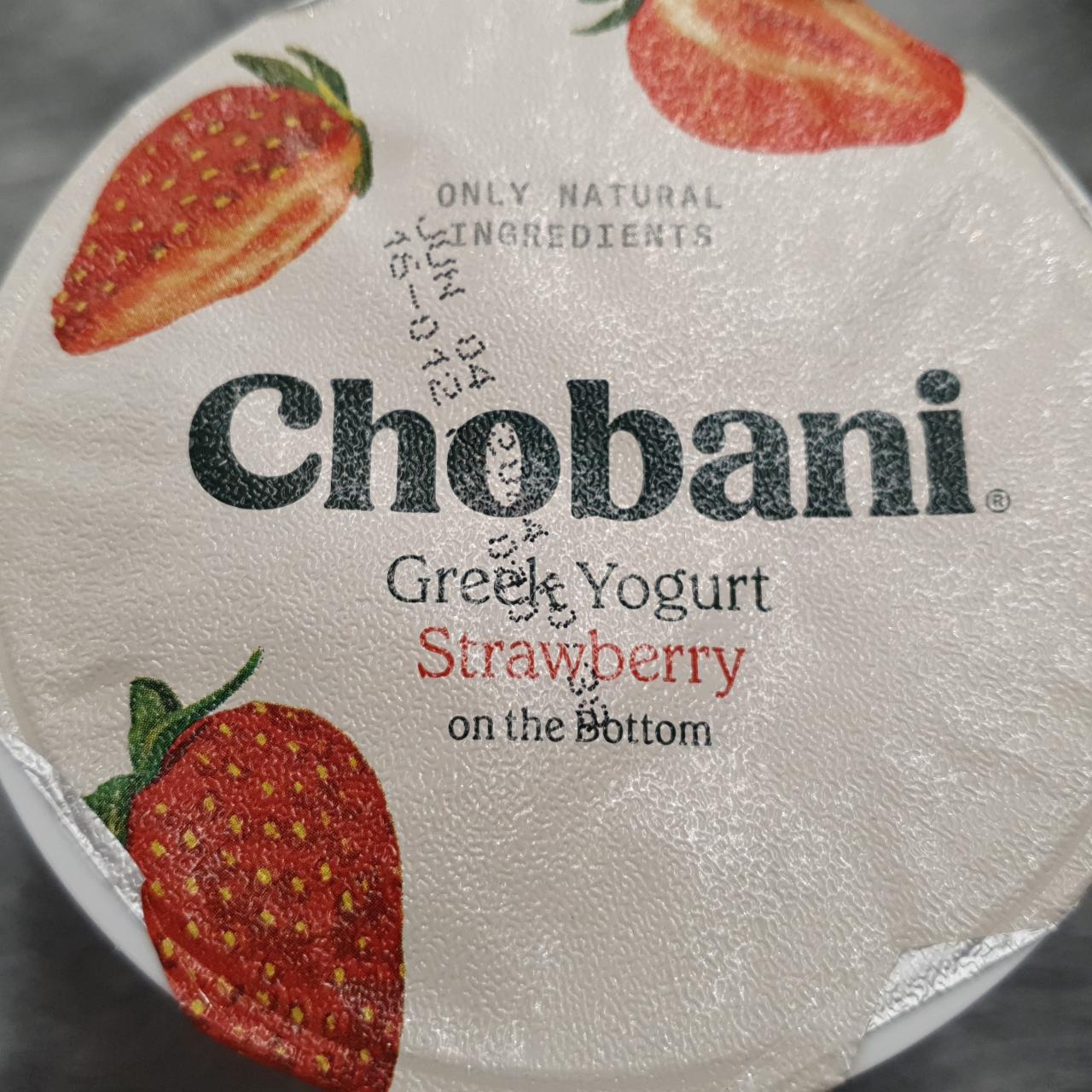 Fotografie - Greek yogurt strawberry Chobani