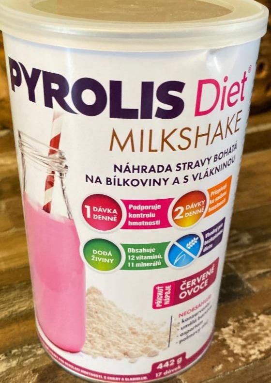 Fotografie - Pyrolis diet milkshake červené ovoce