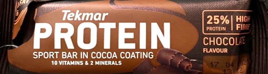 Fotografie - protein sport bar in cocoa coating chocolate flavour Tekmar