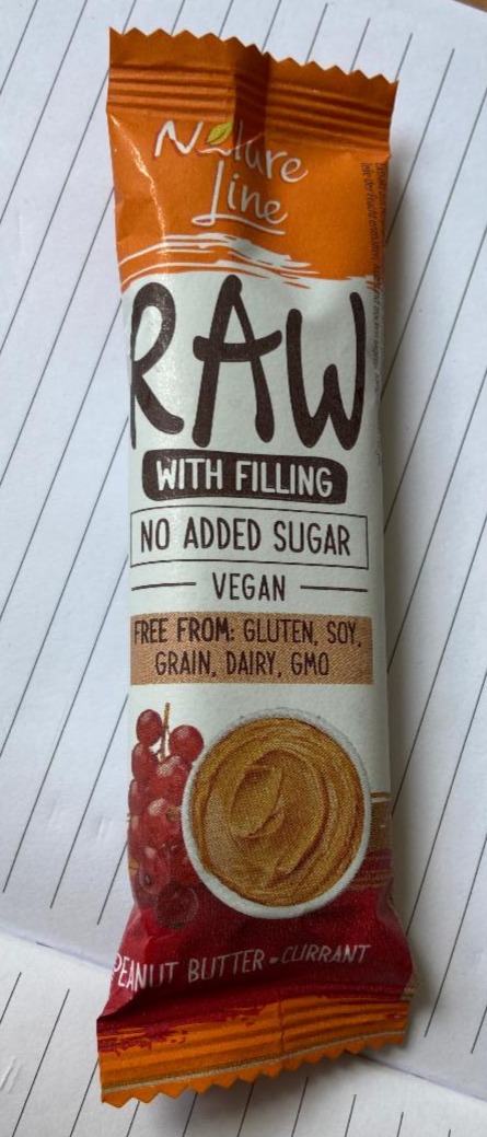 Fotografie - Nature Line Raw with Filling peanut butter and current