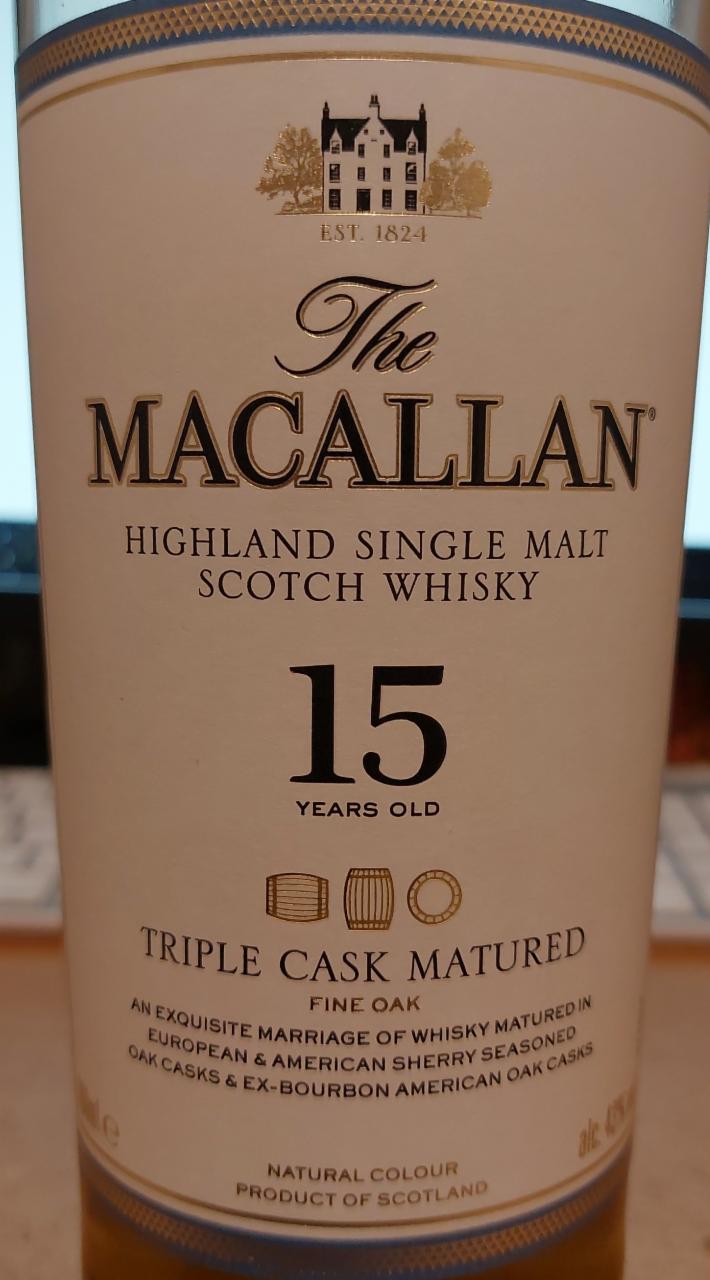 Fotografie - The Macallan Scotch whisky 15 years old