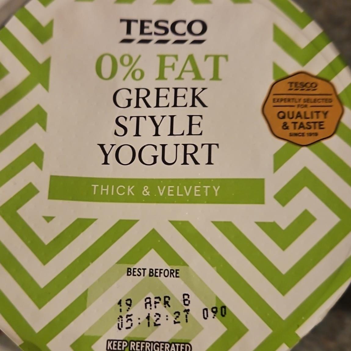 Fotografie - greek style natural yogurt 0% fat Tesco