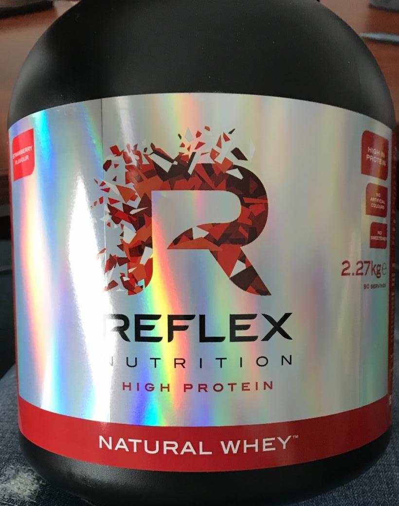 Fotografie - High Protein natural Whey Strawberry Reflex Nutrition