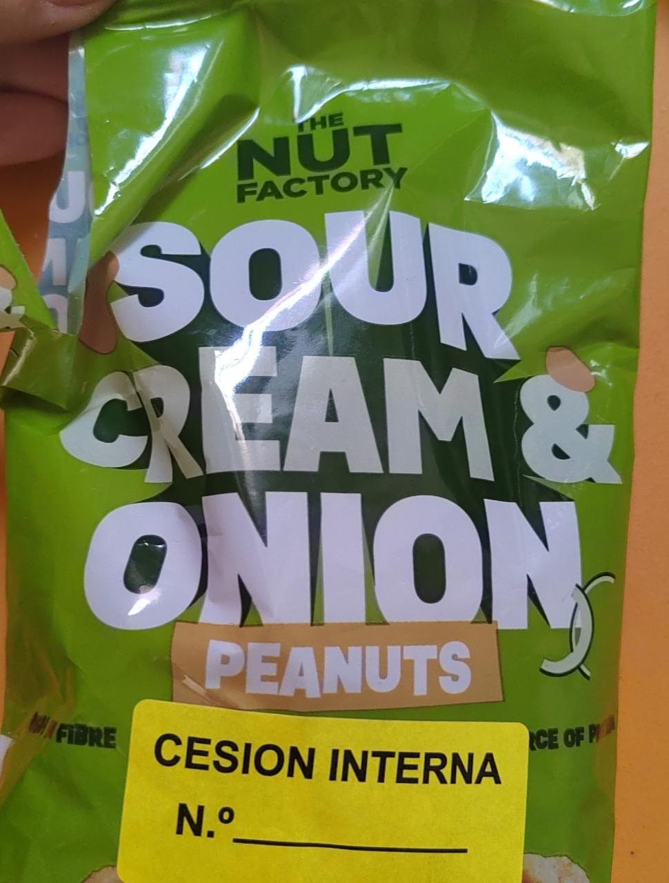 Fotografie - Sour Cream & Onion Peanuts The Nut Factory