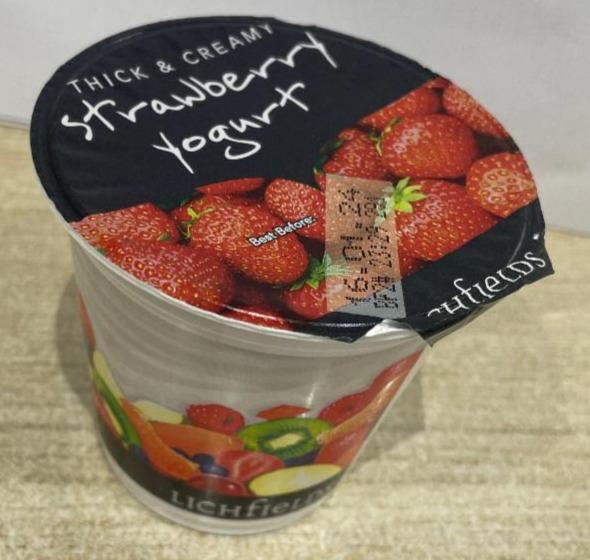 Fotografie - Thick & Creamy Yogurt Strawberry Lichfields