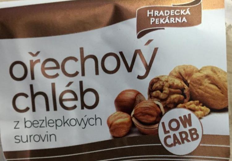 Fotografie - ořechový chléb Hradecká pekárna