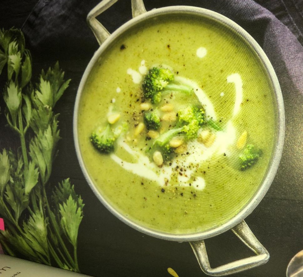 Fotografie - Brokolicová polévka s celerem