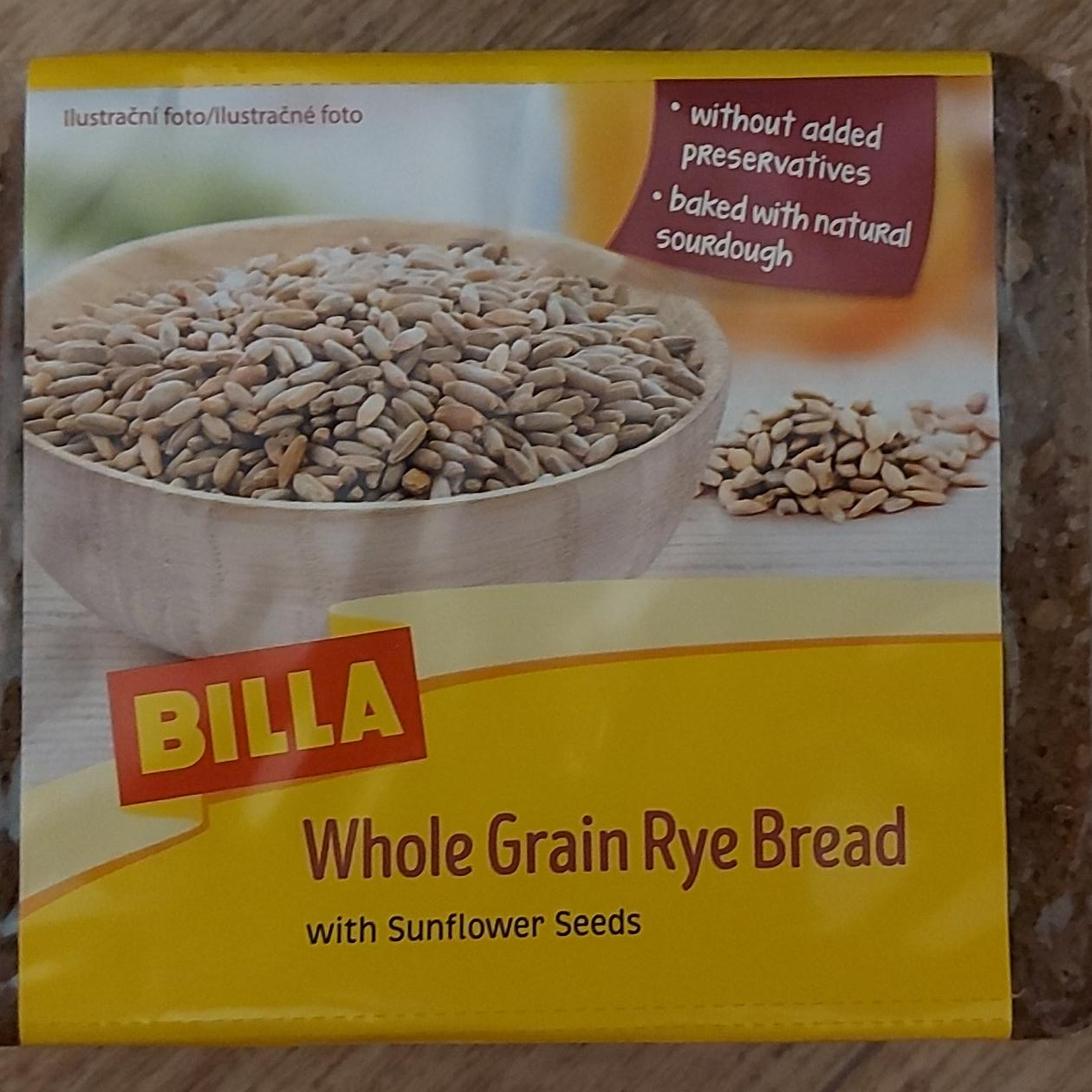 Fotografie - Whole Grain Rye Bread with Sunflower Seeds Billa