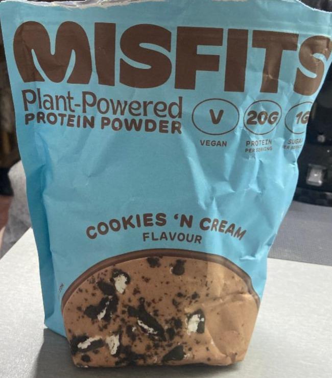 Fotografie - Plant-Powered Protein Powder Cookies 'N' Cream Misfits