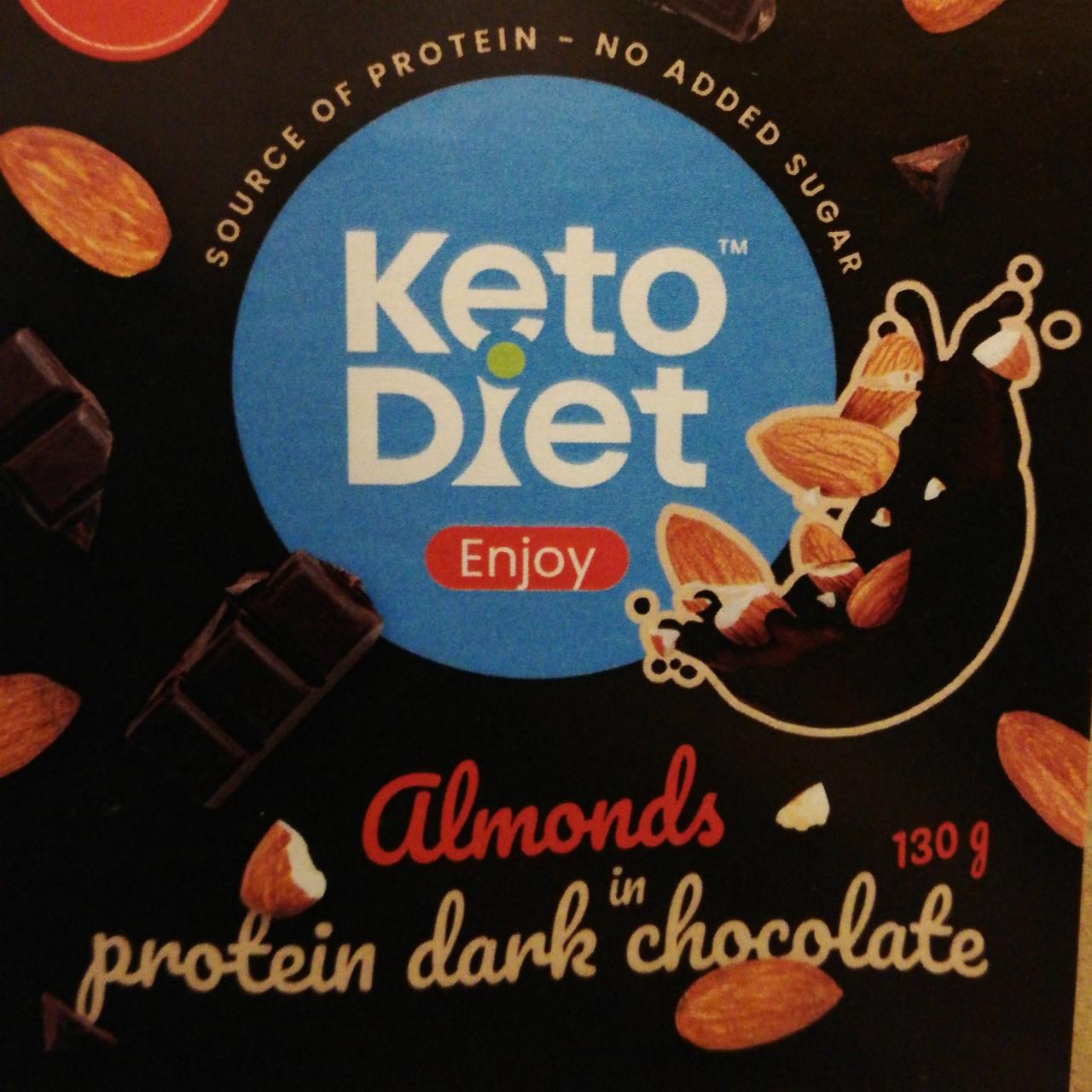 Fotografie - Almonds in protein dark chocolate KetoDiet
