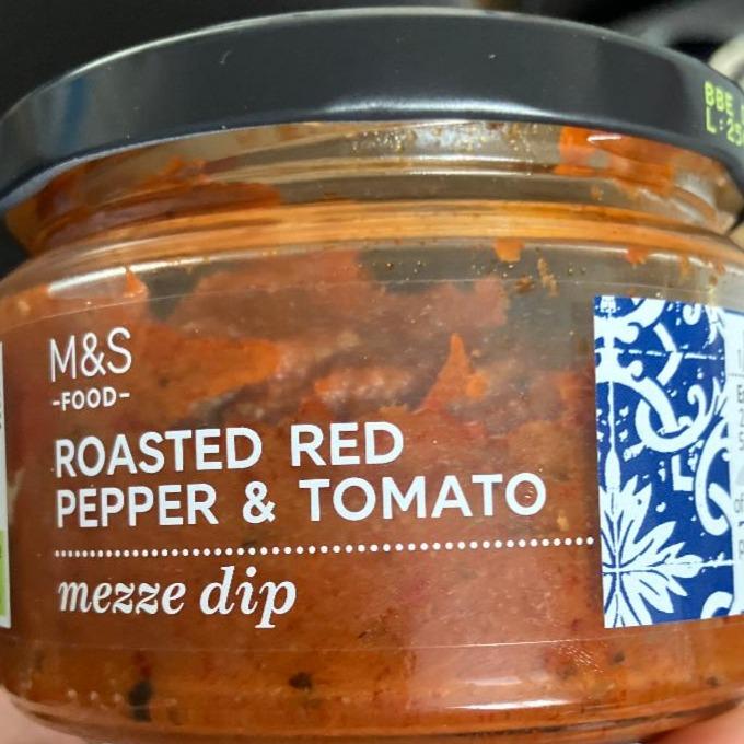 Fotografie - Roasted red pepper & tomato mezze dip M&S Food