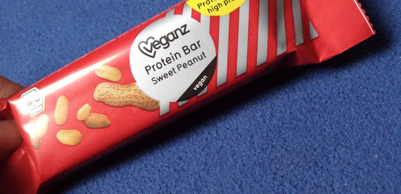 Fotografie - Organic Protein Bar Sweet Peanut Veganz