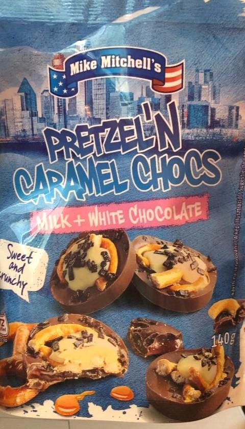Fotografie - Pretzel’n caramel chocs milk + white chocolate Mike Mitchell's