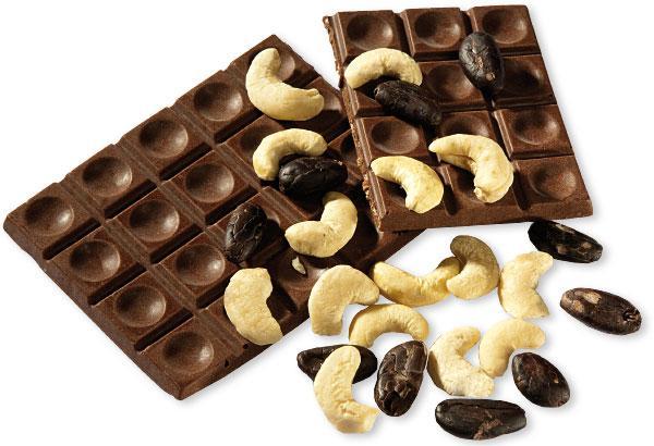 Fotografie - raw čokoláda s kešu ořechy BIO Lifefood
