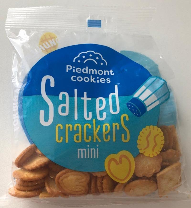 Fotografie - Salted crackers mini Piedmont cookies