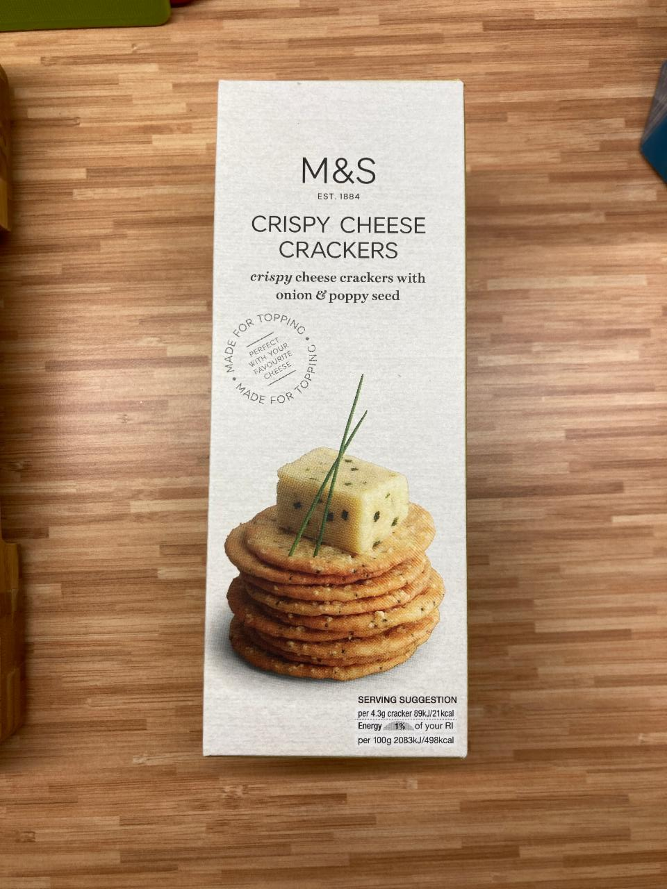 Fotografie - Crispy cheese crackers Marks & Spencer