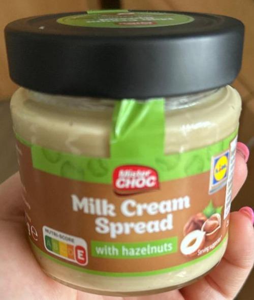 Fotografie - Milk Cream Spread with hazelnuts Mister Choc